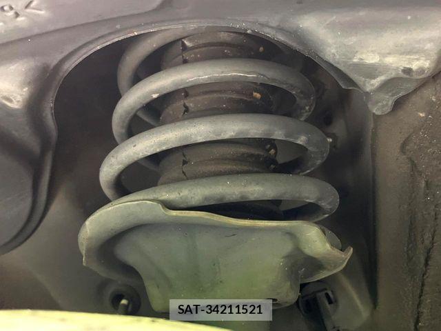 Toyota SIENTA 2013-10 8872061-19