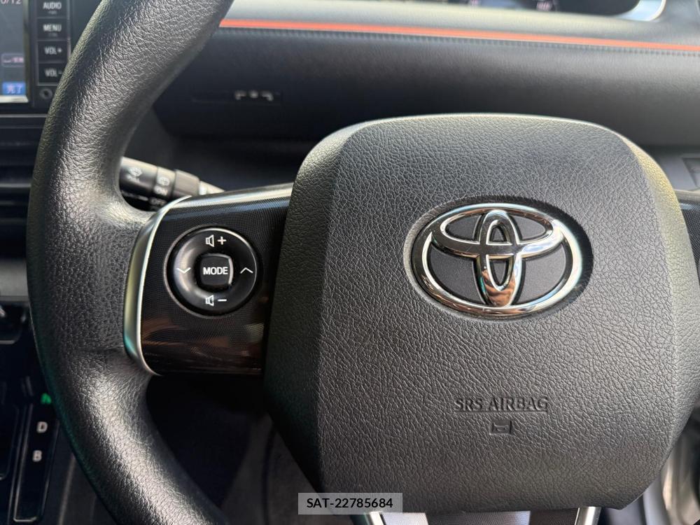 Toyota SIENTA 2017-06 1287995-16