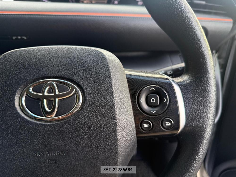 Toyota SIENTA 2017-06 1287995-17