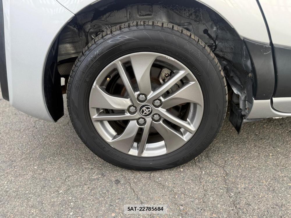 Toyota SIENTA 2017-06 1287995-27