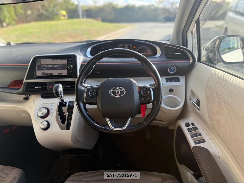 Toyota SIENTA 2017-09 1297073-13