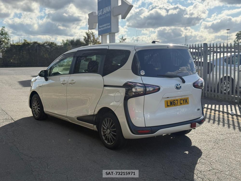 Toyota SIENTA 2017-09 1297073-2