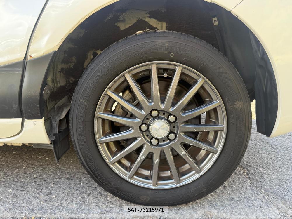 Toyota SIENTA 2017-09 1297073-32