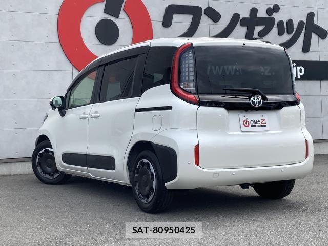 Toyota SIENTA 2024-02 8872054-11