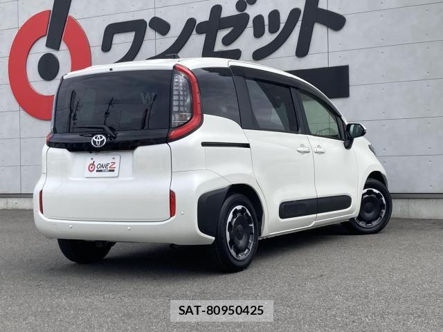 Toyota SIENTA 2024-02 8872054-2