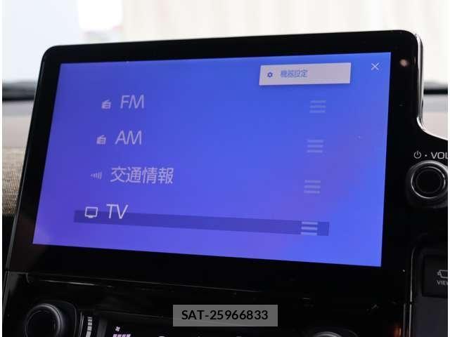 Toyota SIENTA 2024-03 8882121-6