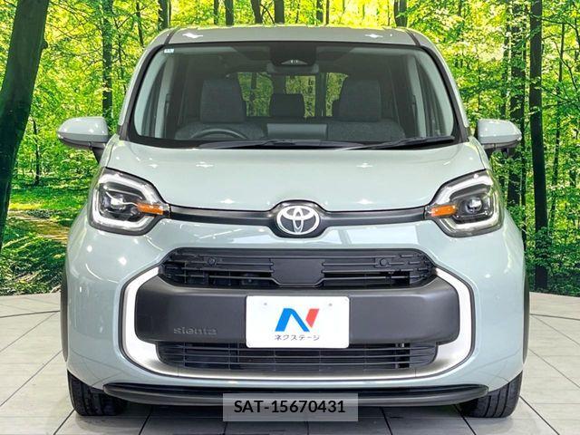 Toyota SIENTA 2022-11 8882122-13