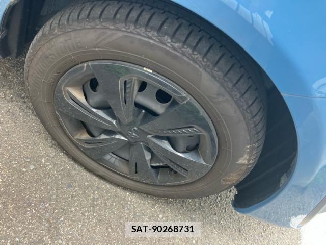 Toyota SIENTA 2022-06 8882131-9