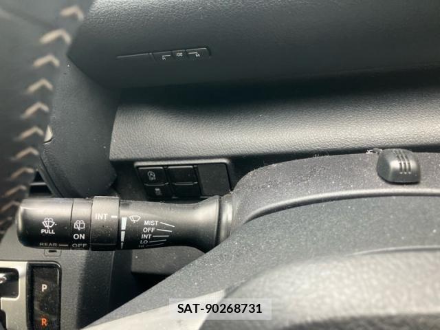 Toyota SIENTA 2022-06 8882131-18