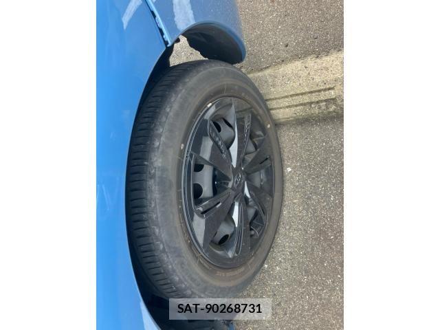 Toyota SIENTA 2022-06 8882131-7