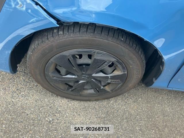 Toyota SIENTA 2022-06 8882131-8