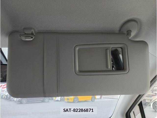 Toyota SIENTA 2015-10 8882144-10