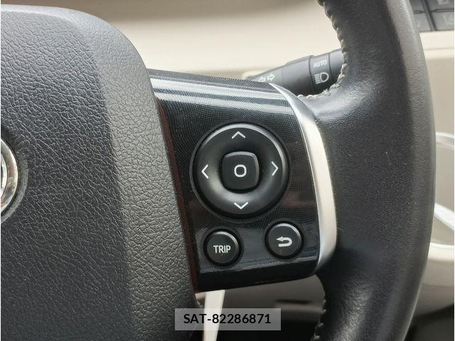 Toyota SIENTA 2015-10 8882144-14