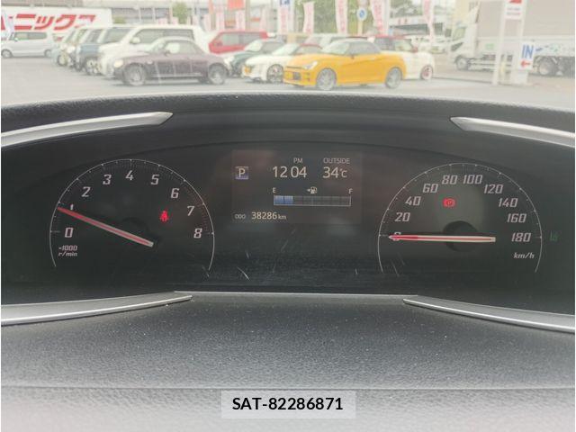 Toyota SIENTA 2015-10 8882144-18