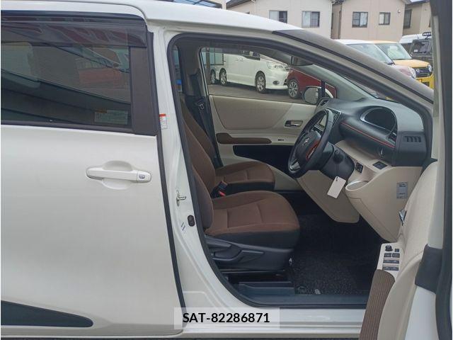 Toyota SIENTA 2015-10 8882144-28