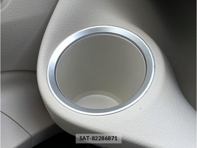 Toyota SIENTA 2015-10 8882144-6