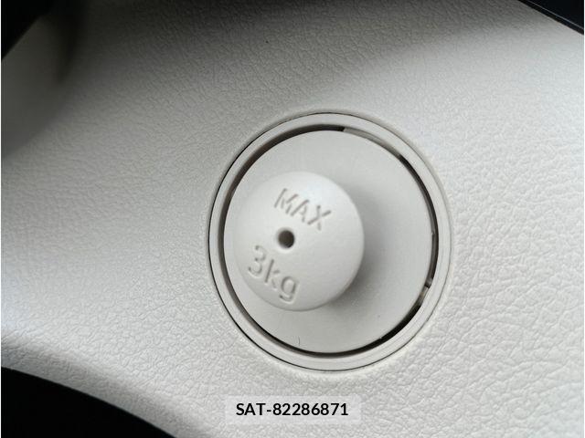 Toyota SIENTA 2015-10 8882144-8
