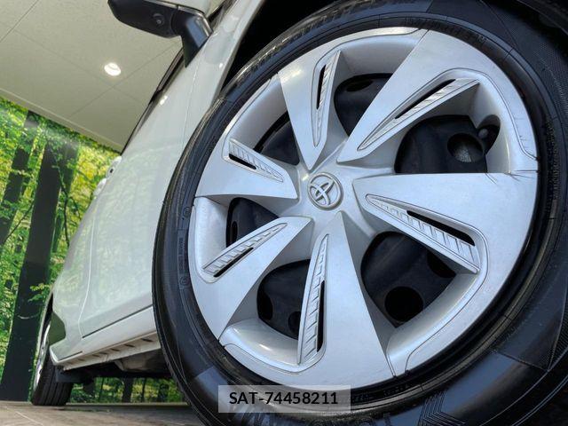 Toyota SIENTA 2019-10 8882125-12