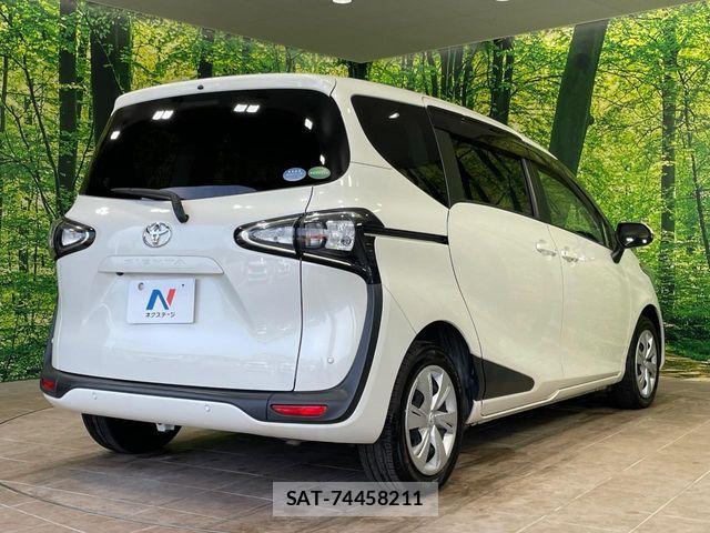 Toyota SIENTA 2019-10 8882125-16