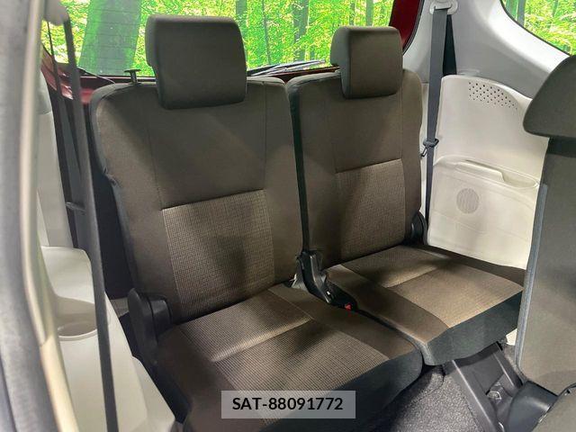 Toyota SIENTA 2019-02 8882130-10