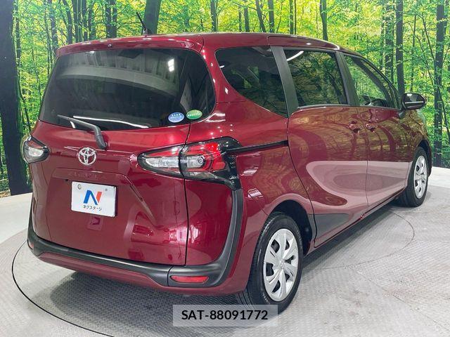 Toyota SIENTA 2019-02 8882130-18