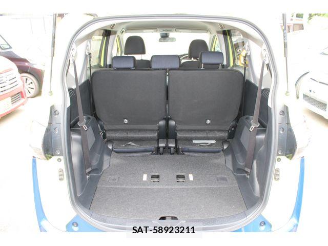 Toyota SIENTA 2015-07 8882146-23