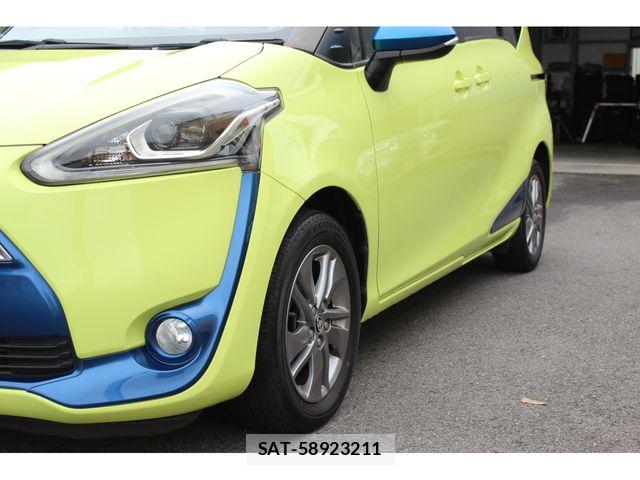 Toyota SIENTA 2015-07 8882146-25