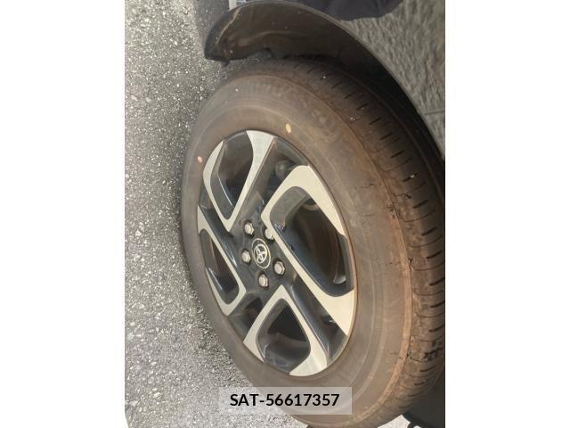 Toyota SIENTA 2022-08 8882123-5