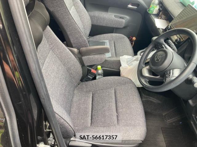 Toyota SIENTA 2022-08 8882123-8
