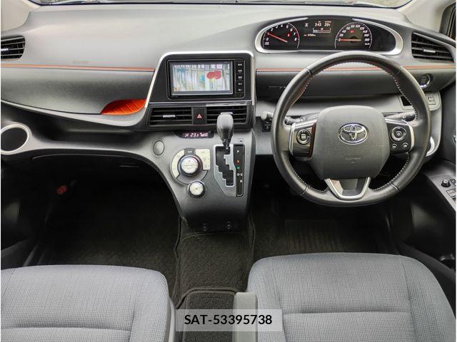 Toyota SIENTA 2015-09 8882142-9