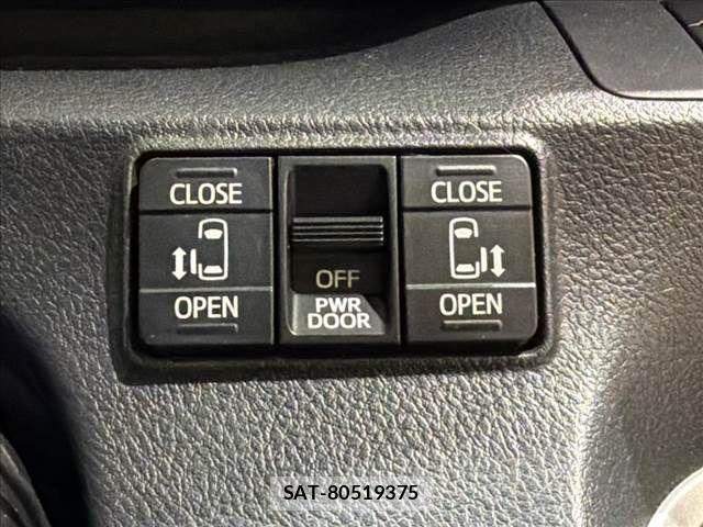 Toyota SIENTA 2018-03 8884340-6