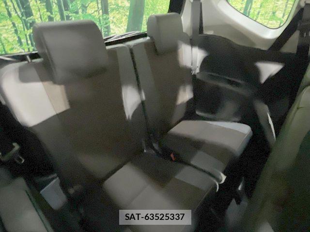 Toyota SIENTA 2019-11 8884338-9