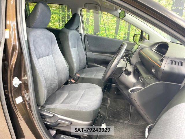 Toyota SIENTA 2017-01 8884343-7