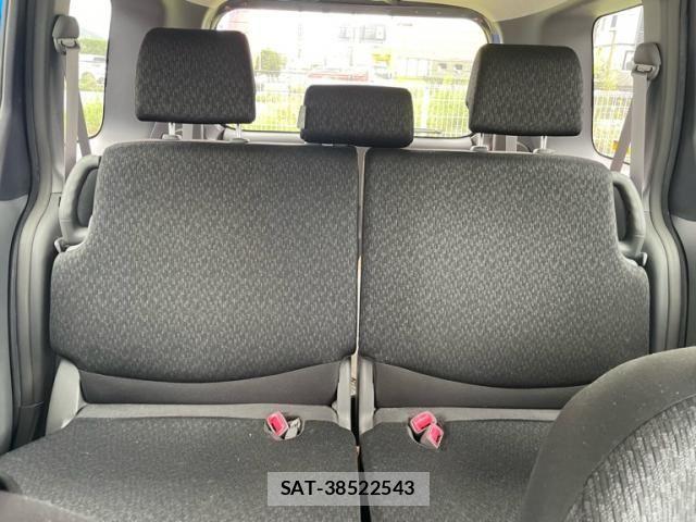 Toyota SIENTA 2011-09 8884344-15