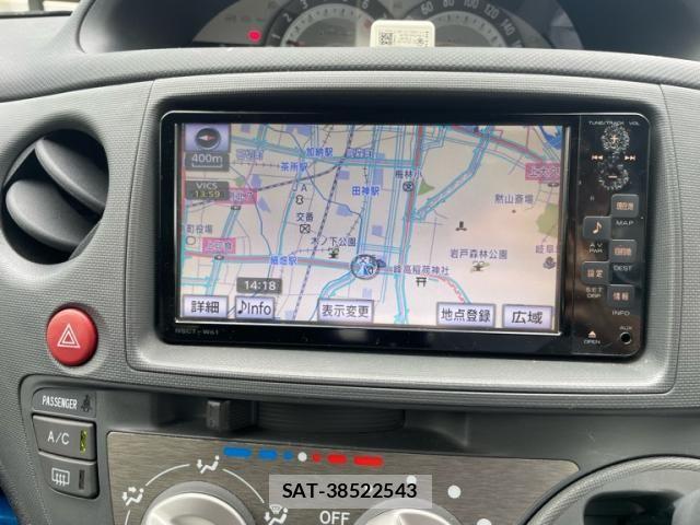 Toyota SIENTA 2011-09 8884344-17