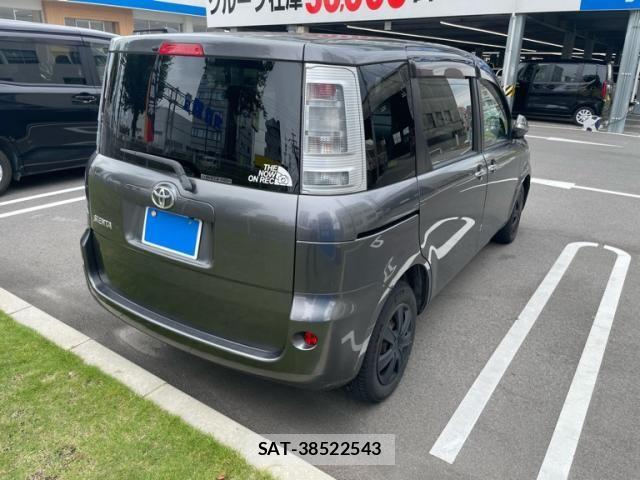 Toyota SIENTA 2011-09 8884344-6