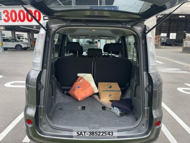 Toyota SIENTA 2011-09 8884344-8