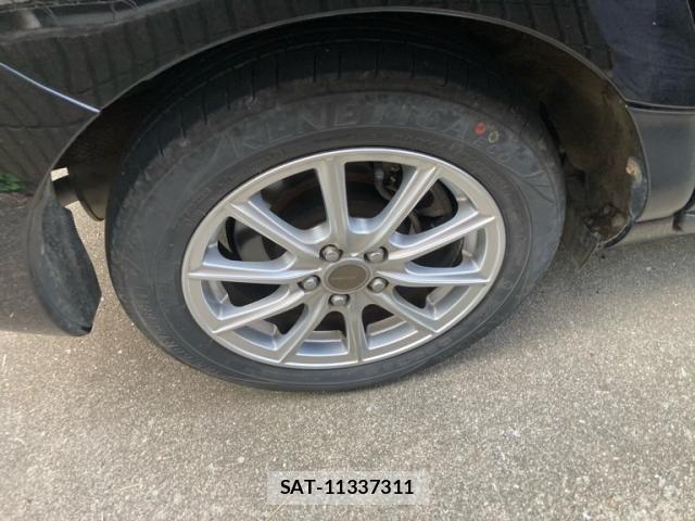 Toyota SIENTA 2019-09 8884341-9