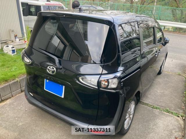 Toyota SIENTA 2019-09 8884341-5