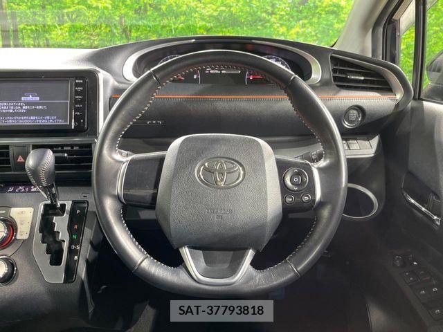 Toyota SIENTA 2016-05 8884342-10