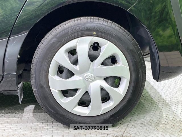 Toyota SIENTA 2016-05 8884342-12