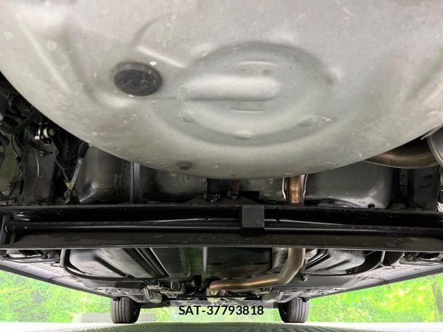 Toyota SIENTA 2016-05 8884342-18