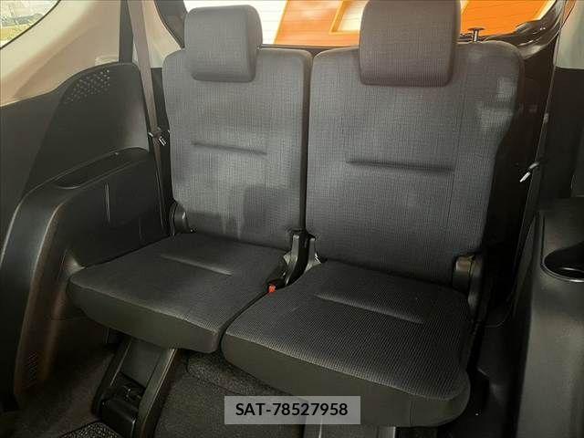 Toyota SIENTA 2017-01 8884345-19