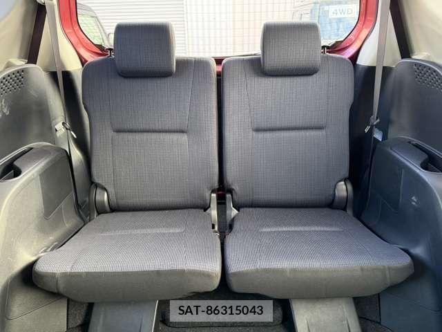 Toyota SIENTA 2017-10 2033463-12
