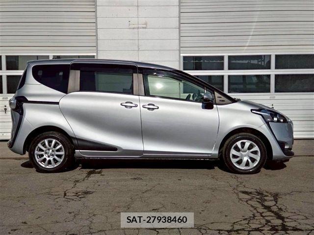 Toyota SIENTA 2015-12 3387217-3