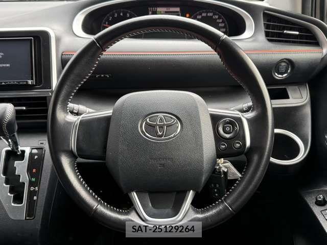 Toyota SIENTA 2015-09 4424015-15