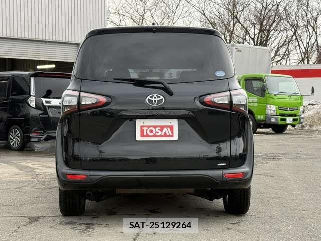 Toyota SIENTA 2015-09 4424015-19