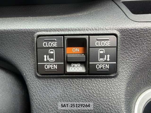 Toyota SIENTA 2015-09 4424015-6