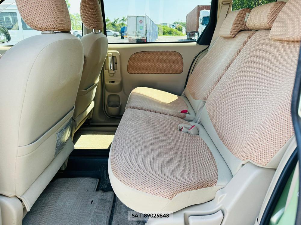 Toyota SIENTA 2013 6631960-9