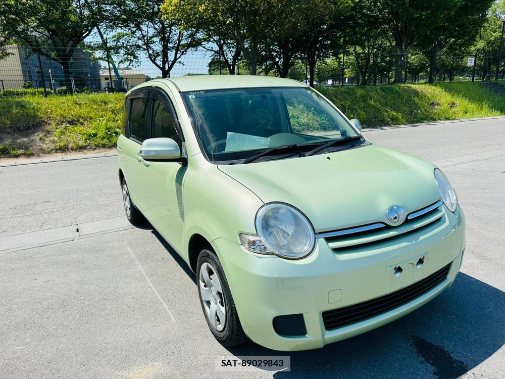 Toyota SIENTA 2013 6631960-6